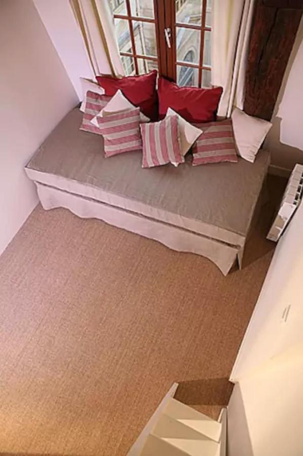 Charming Cosy Triplex In Trendy Marais Apartment Paris Luaran gambar