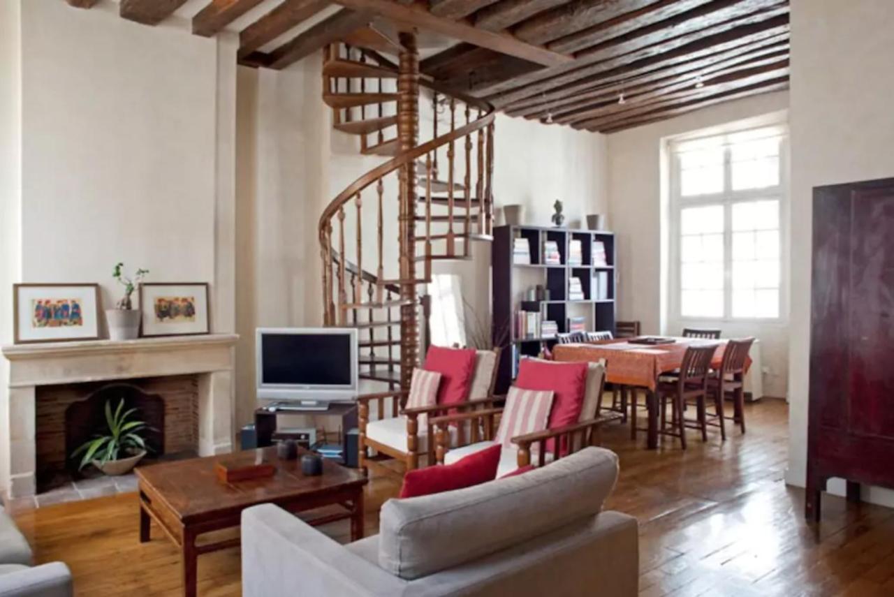Charming Cosy Triplex In Trendy Marais Apartment Paris Luaran gambar